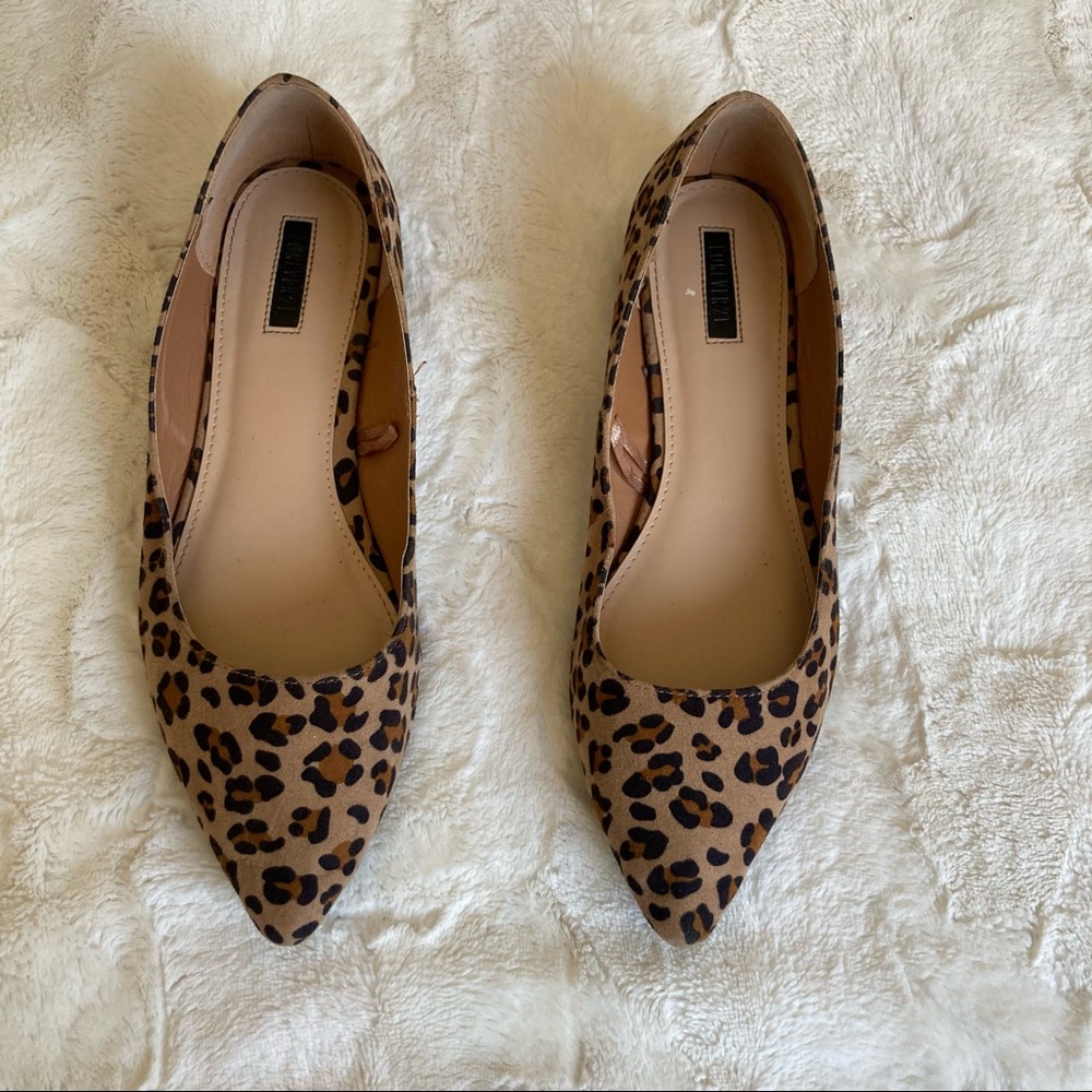 Forever 21 leopard pointed toe flats